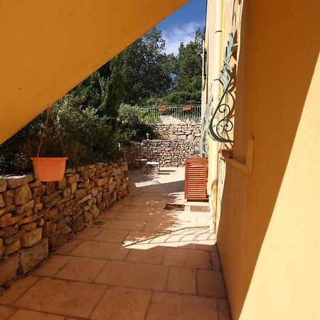 LE MAS DES TARENTES Chambres d'hôtes Trans-en-Provence Exterior foto