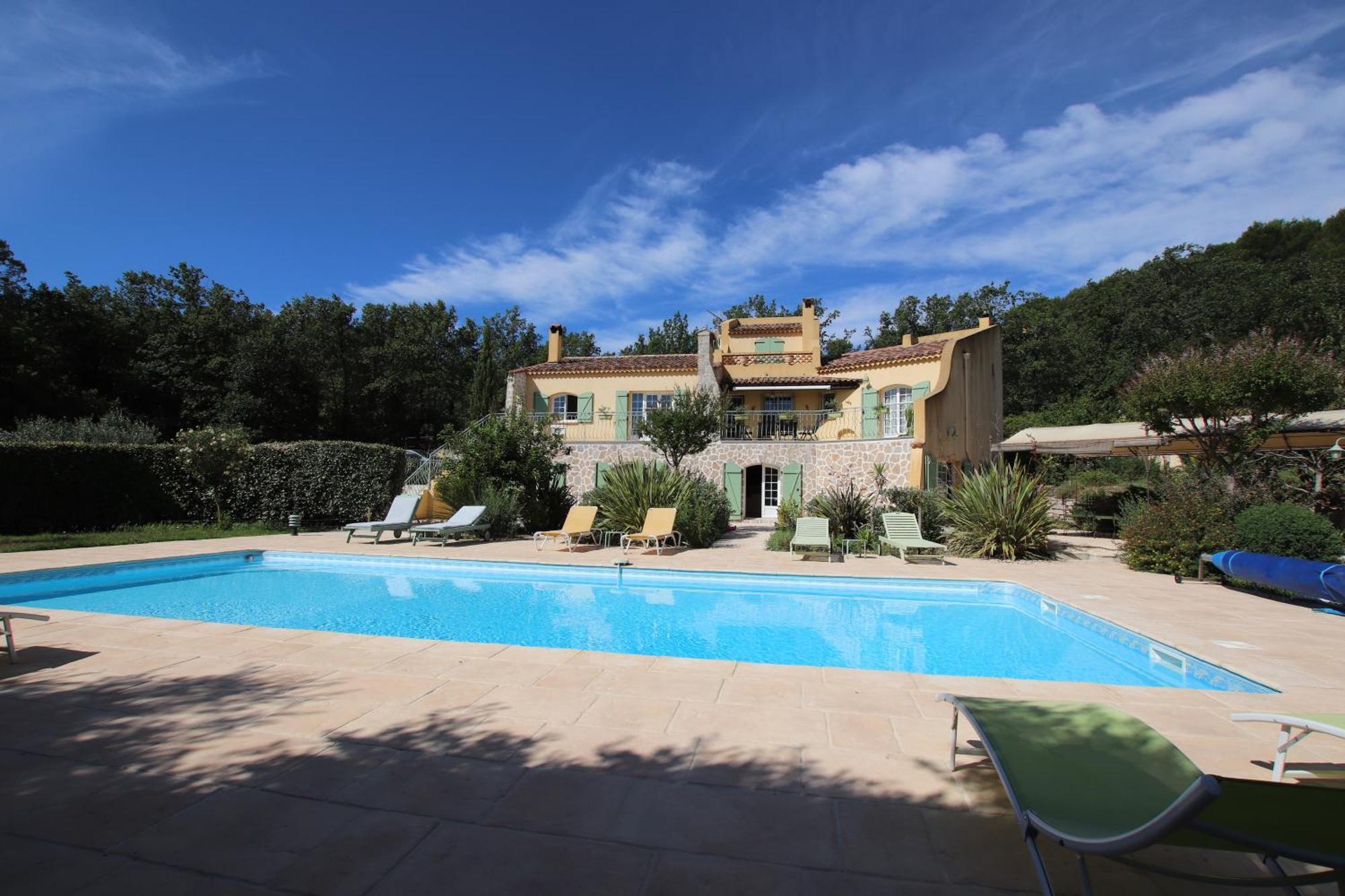 LE MAS DES TARENTES Chambres d'hôtes Trans-en-Provence Exterior foto