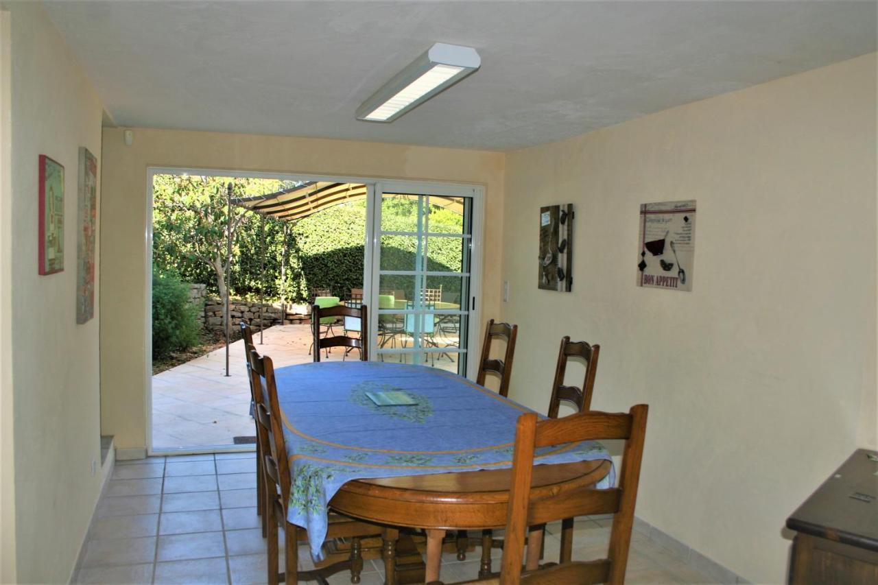 LE MAS DES TARENTES Chambres d'hôtes Trans-en-Provence Exterior foto